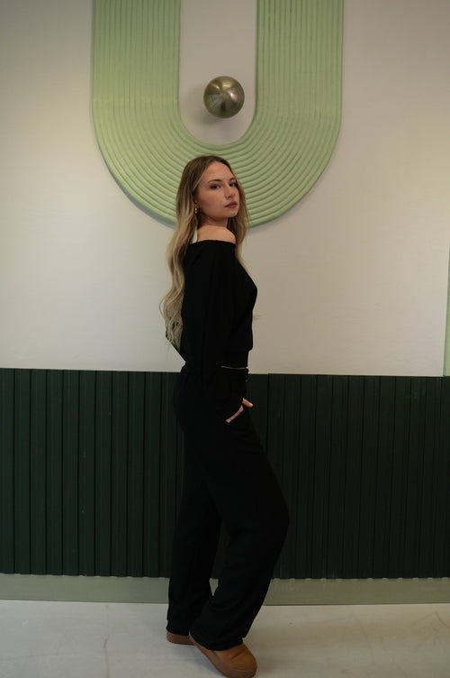 Kadın Siyah Kayık Yaka Jogger Pantolon Takım