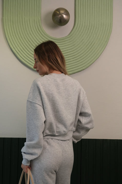 Kadın Gri Crop Sweatshirt Jogger Pantolon Takım