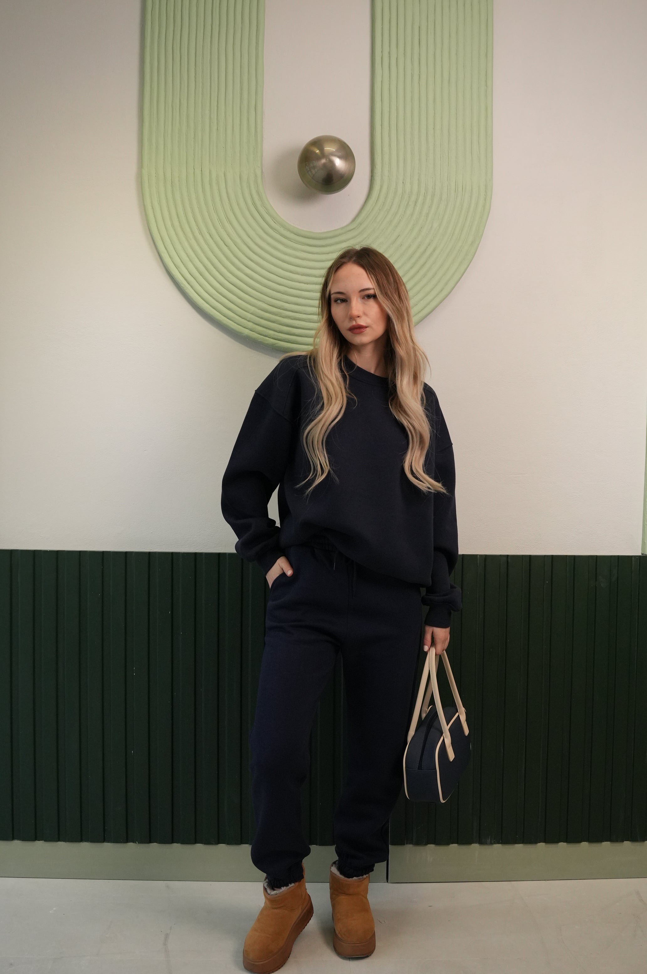 Kadın Lacivert Crop Sweatshirt Jogger Pantolon Takım