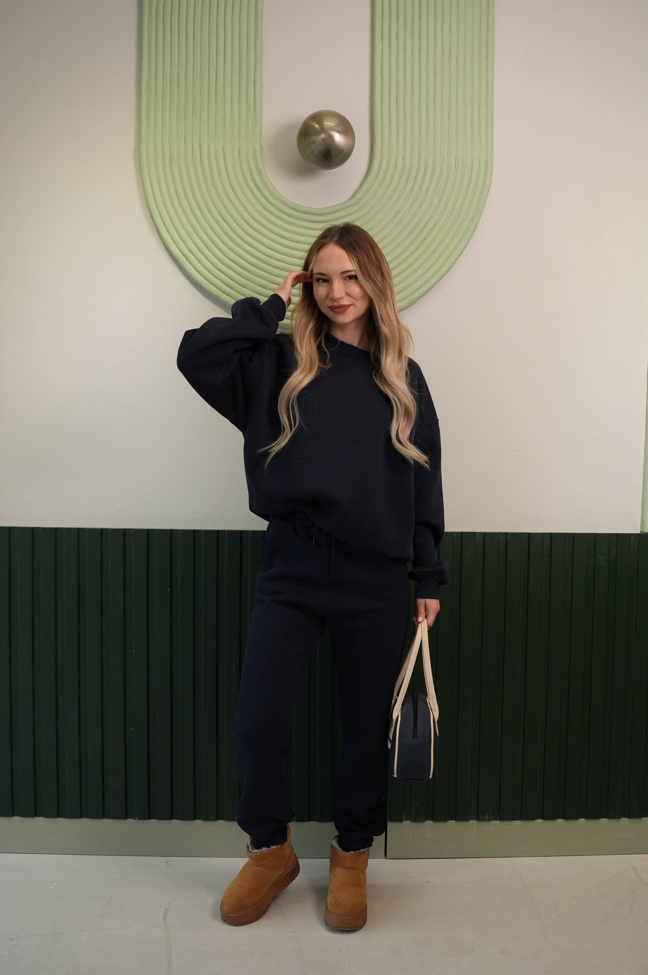 Kadın Lacivert Crop Sweatshirt Jogger Pantolon Takım