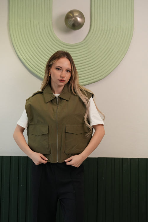 Fermuarlı Cep Detaylı Kolsuz Yelek – Haki