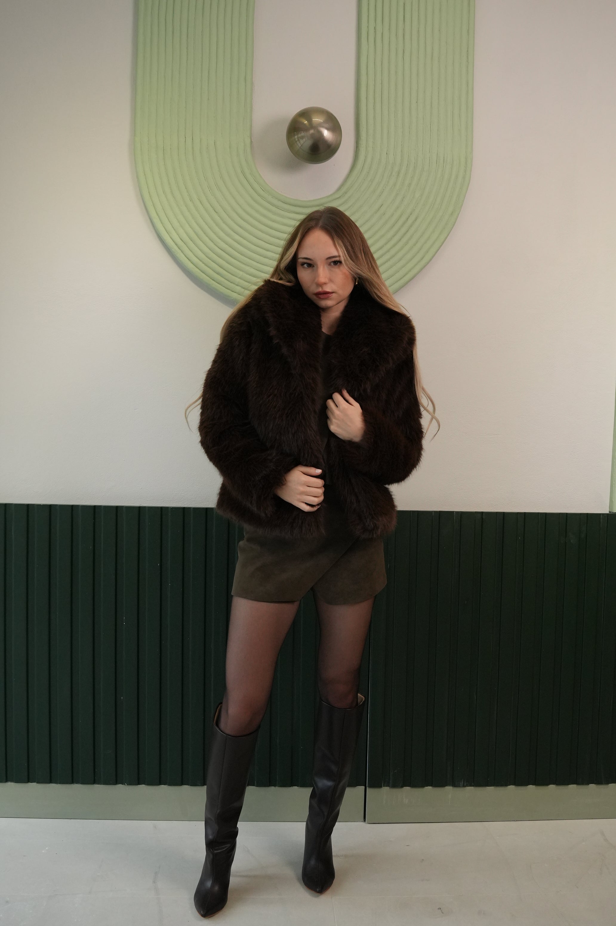 Kruvaze Yaka Suni Kürk Ceket – Kahverengi