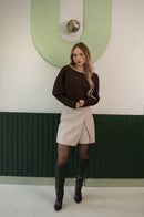 Kayık Yaka Uzun Kollu Bluz – Kahverengi