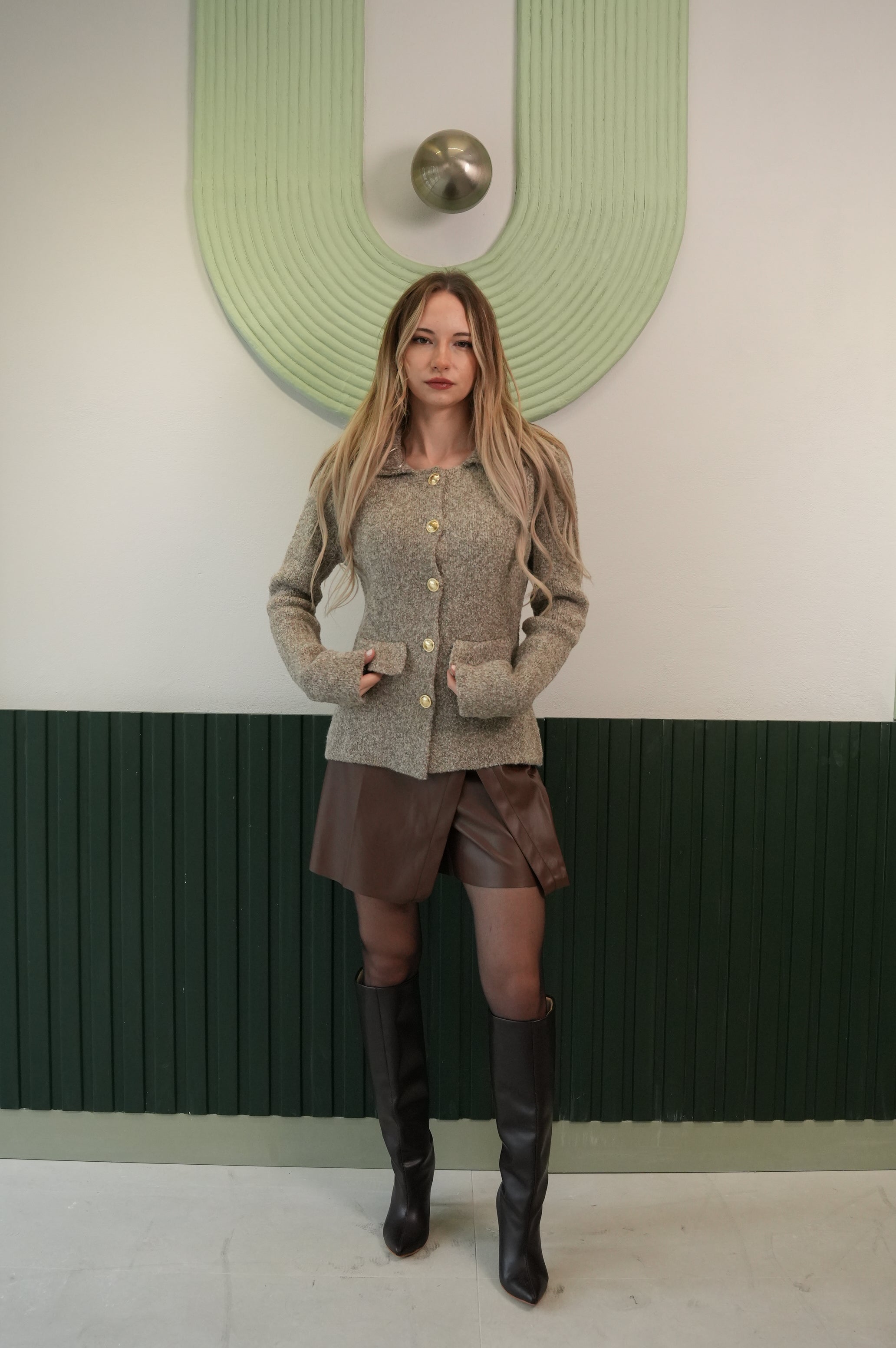 Düğme Detaylı Kruvaze Mini Etek – Kahverengi