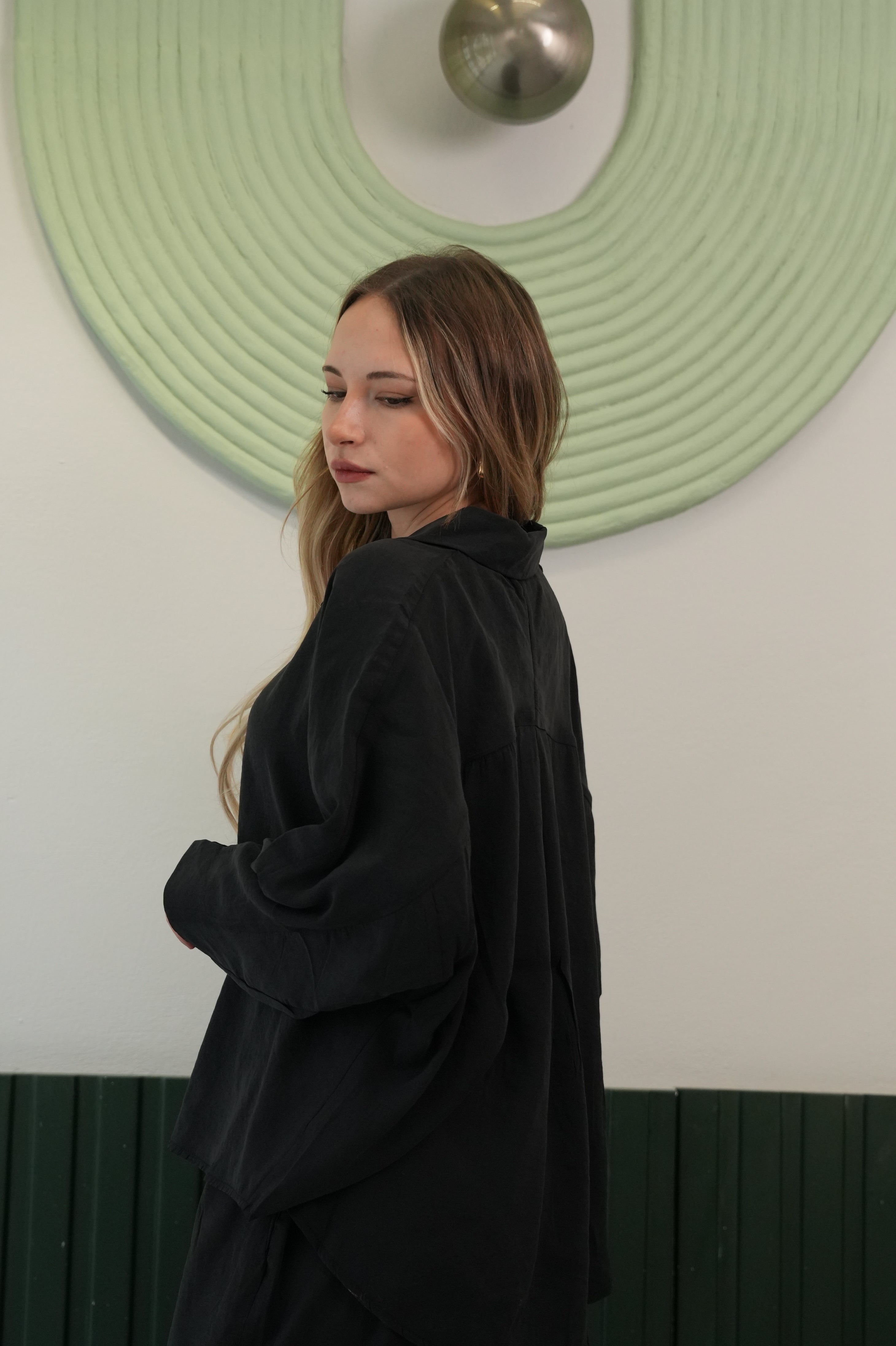 Oversize Gömlek & Bol Paça Pantolon Takım – Siyah