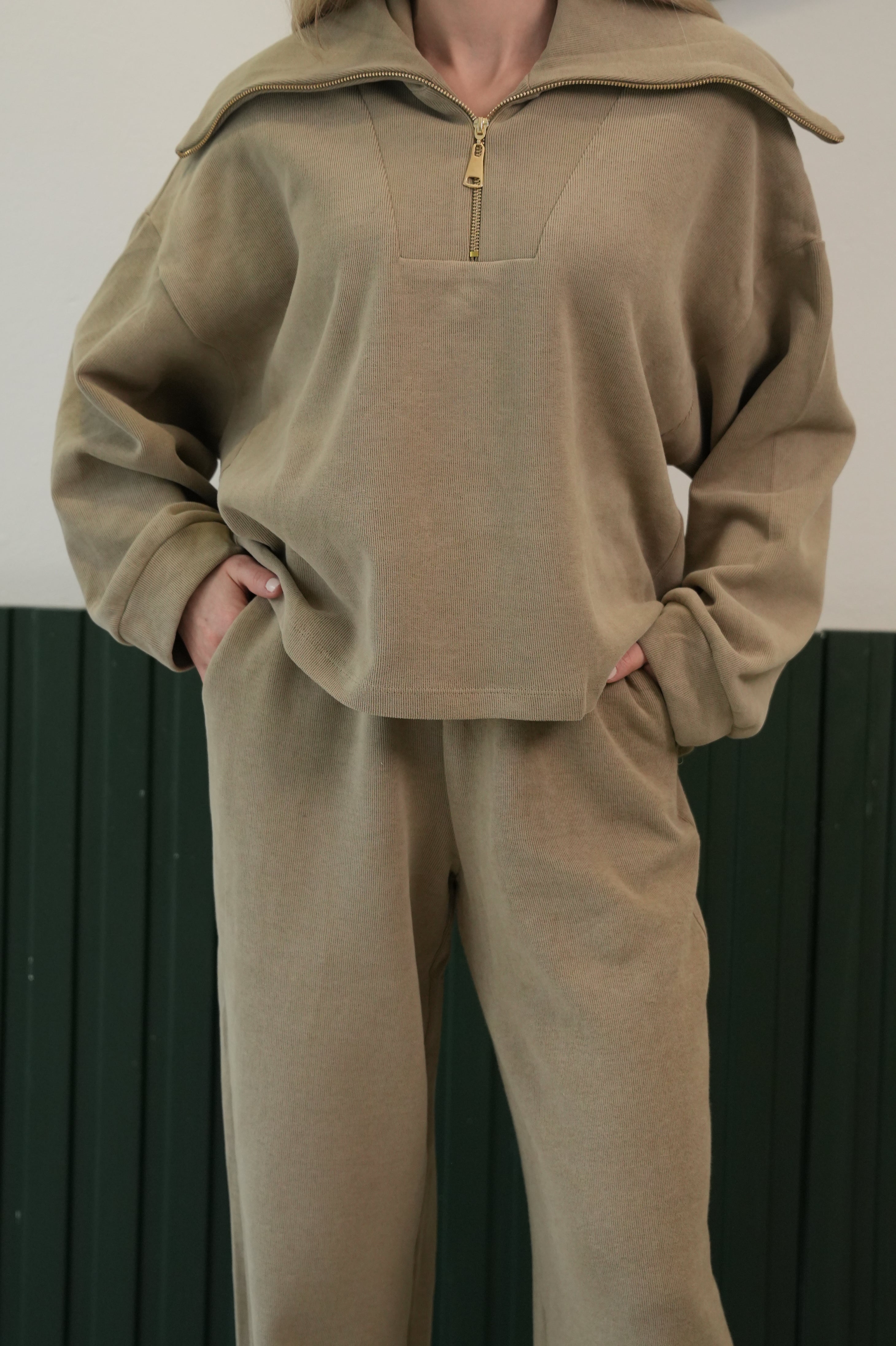 Fermuarlı Yaka Relax Fit Takım