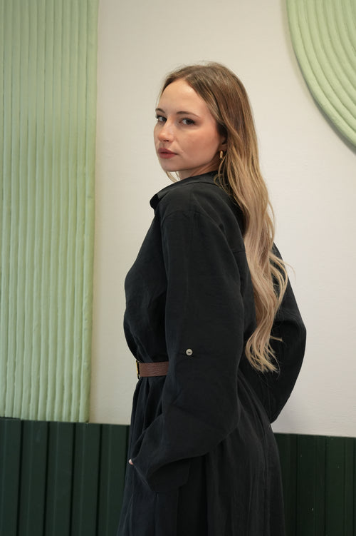 Kemerli Siyah Uzun Elbise