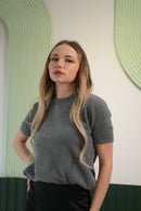 Yumuşak Dokulu Antrasit Gri Kısa Kollu Bluz