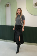 Yırtmaçlı Saten Midi Etek