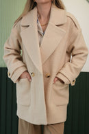 Kadın Bej Buklet Dokulu Oversize Ceket - Kruvaze Yaka Çift Düğmeli Kaşe Ceket