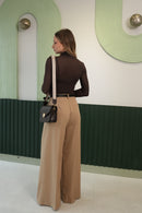 Kadın Kahverengi Balıkçı Yaka Slim Fit Body - Esnek Sandy Kumaş Basic Üst