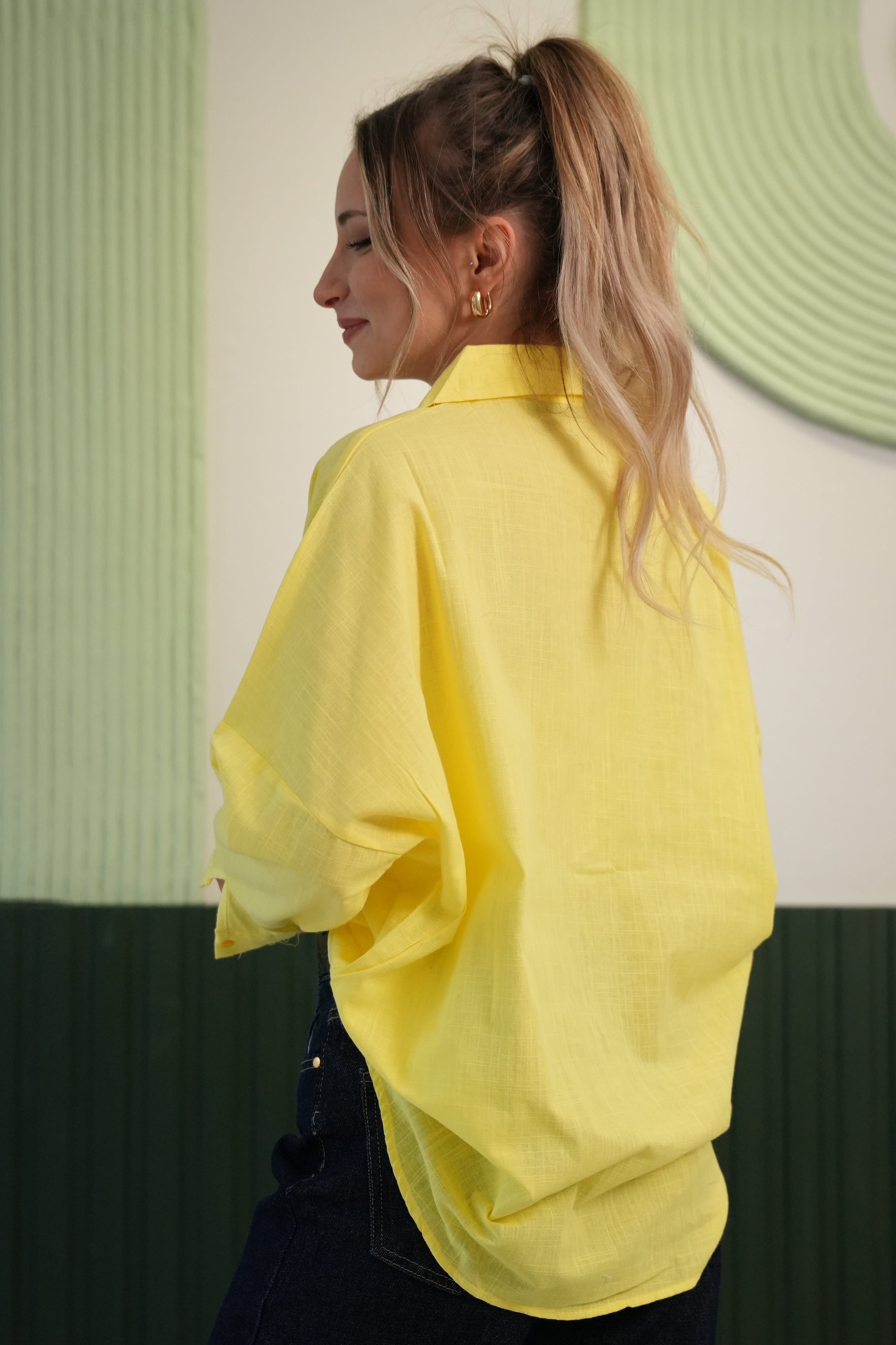 Oversize Kesim Çift Cepli Klasik Yaka Gömlek - Sarı