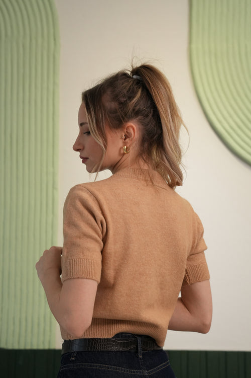 Fular Detaylı Kısa Kollu Triko Hırka – Camel