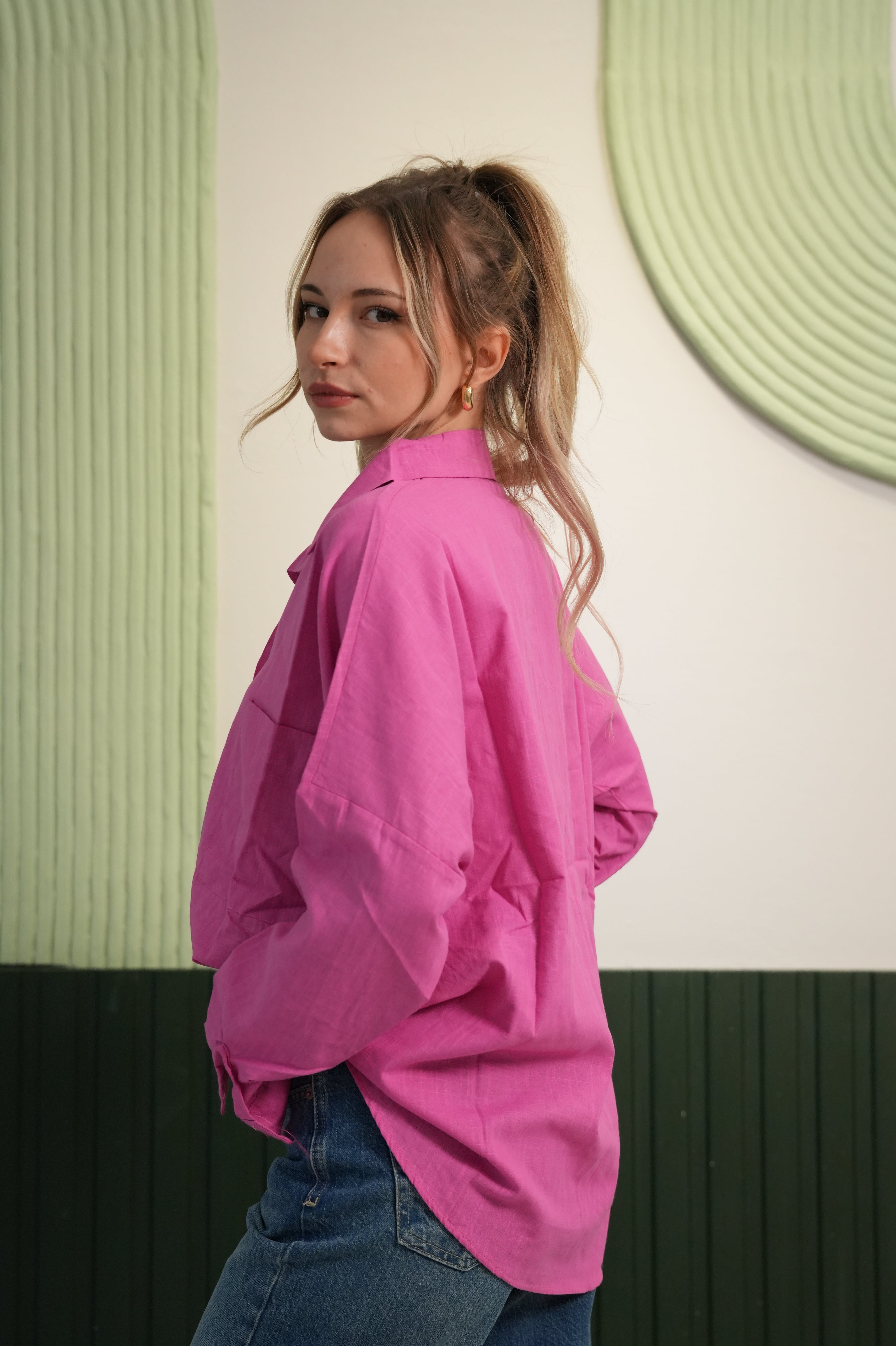 Oversize Kesim Çift Cepli Klasik Yaka Gömlek - Fuşya