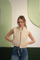 Dik Yaka Kapitoneli Crop Şişme Yelek - Krem