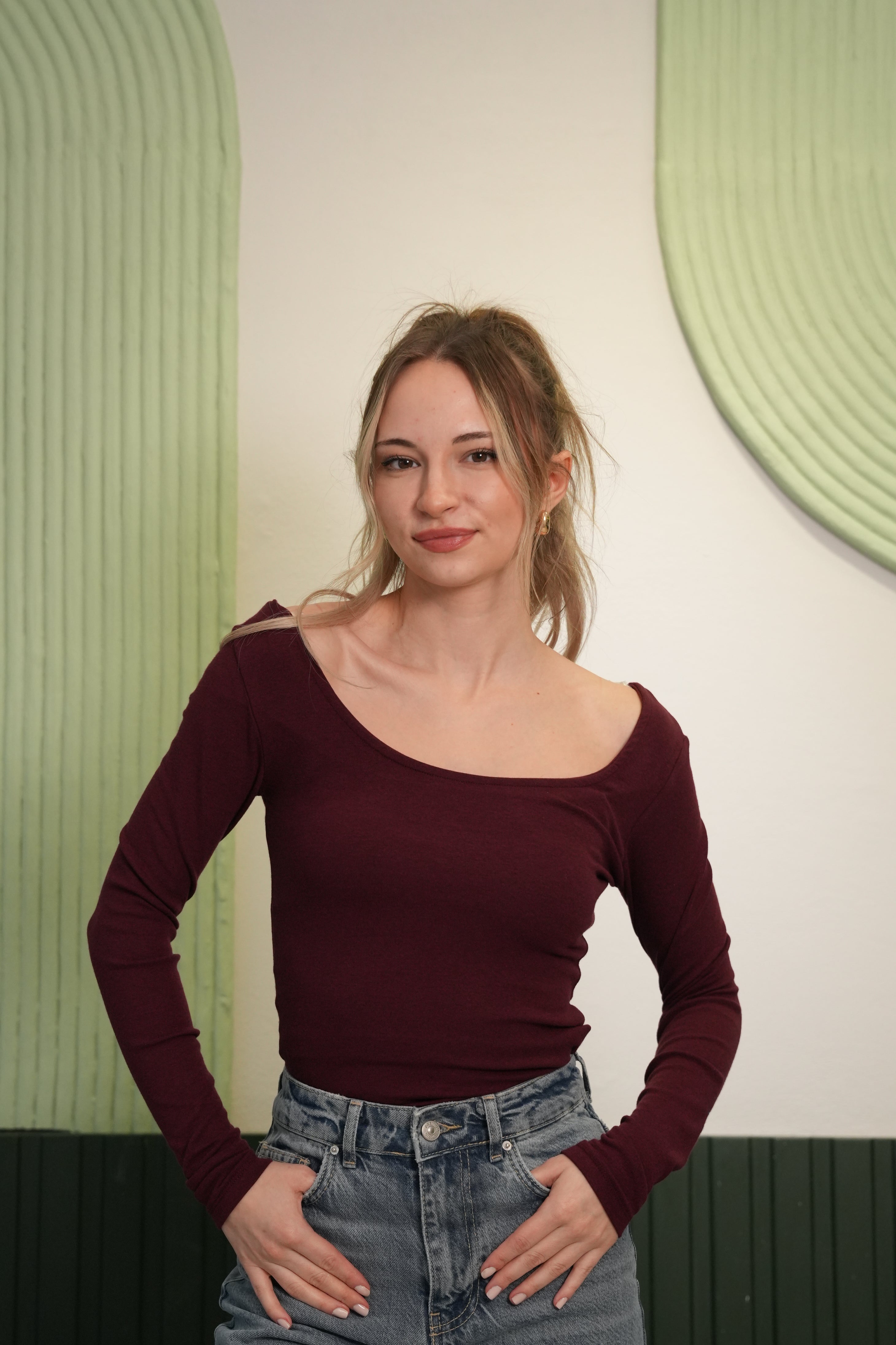 Derin Yaka Uzun Kollu Basic Bluz – Bordo