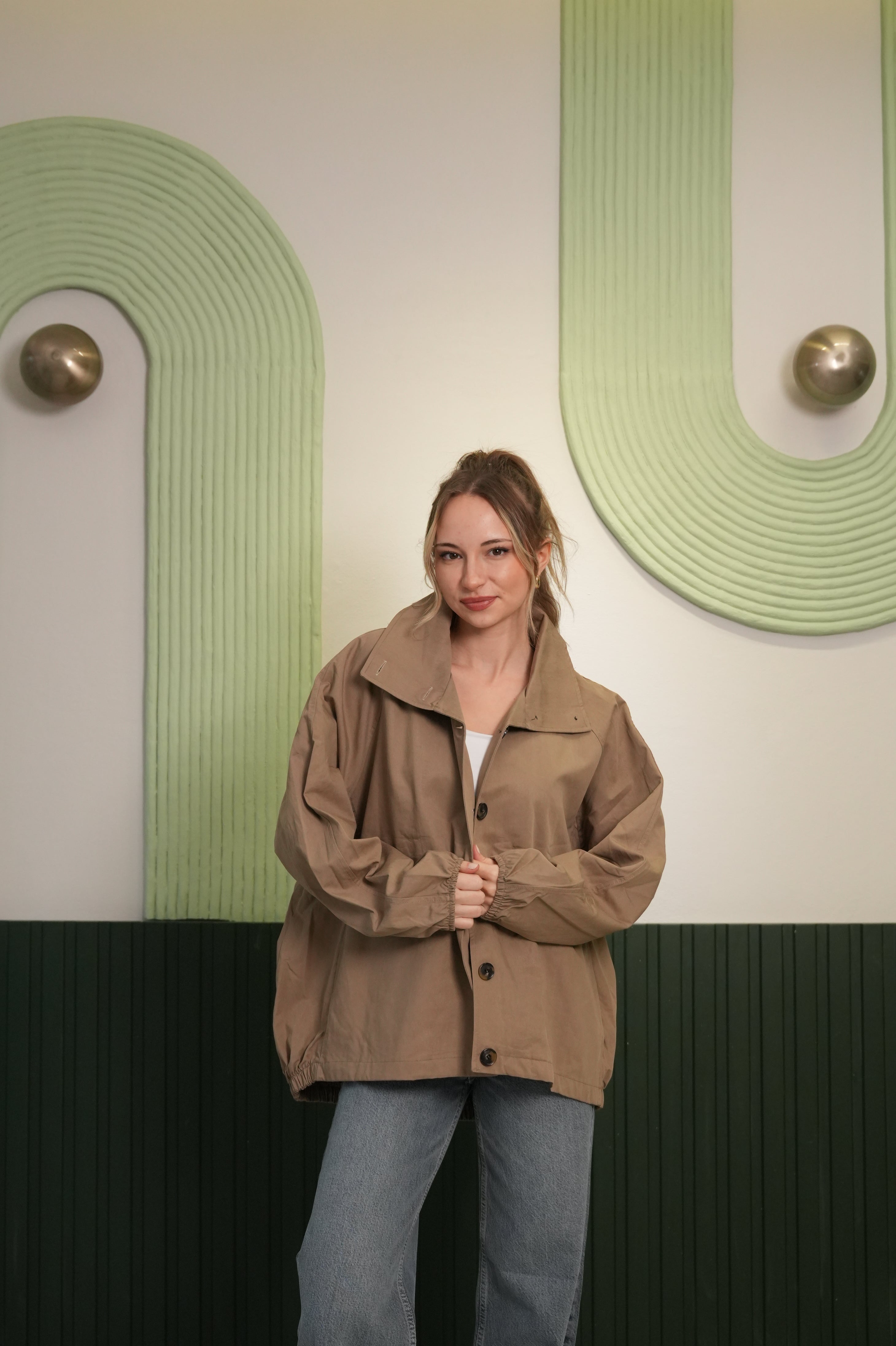 Oversize Düğmeli Bej Mont