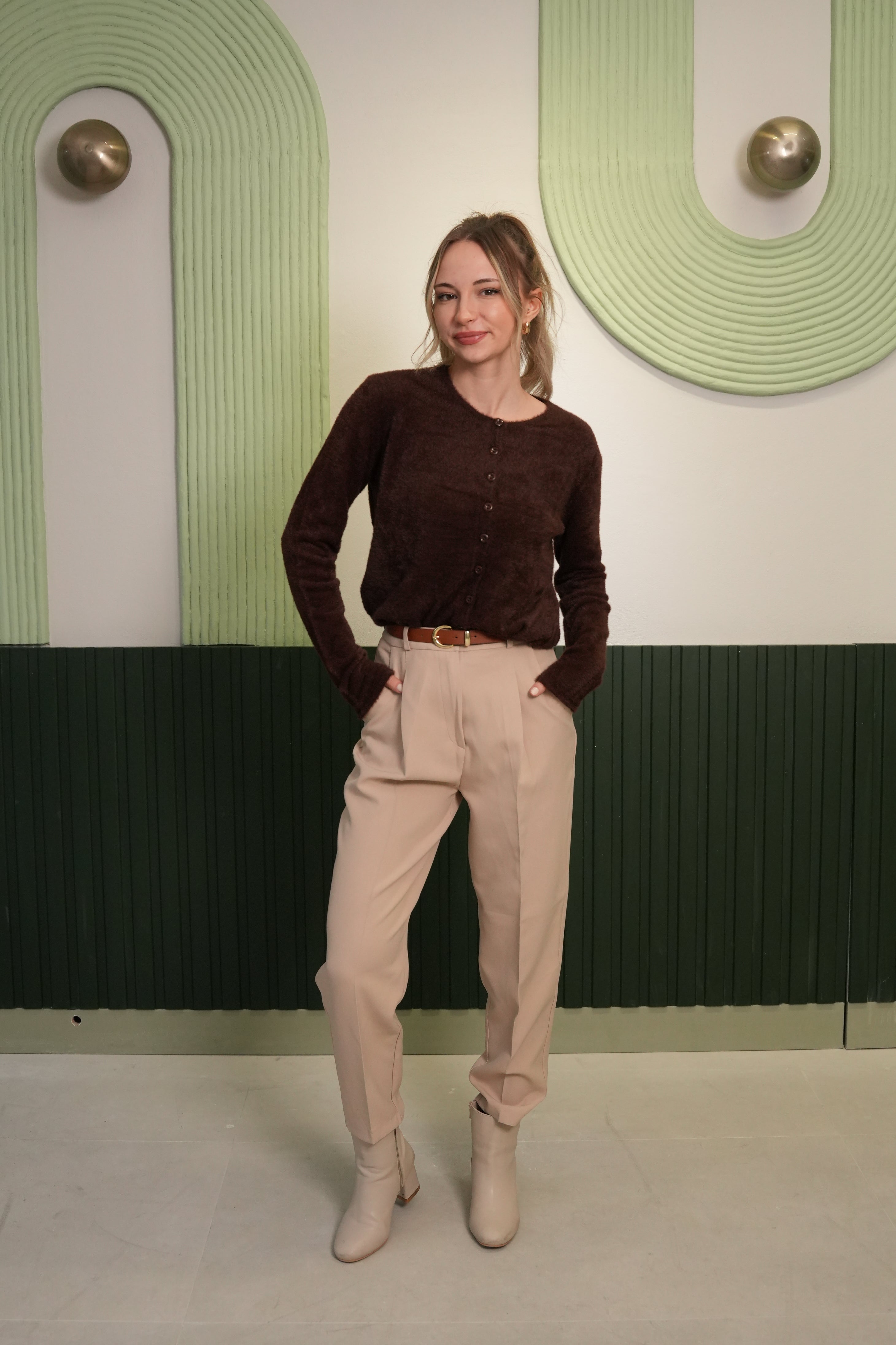 Pile Detaylı Yüksek Bel Kumaş Pantolon – Bej