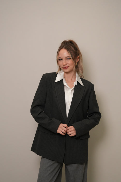 Koyu Ton İnce Çizgili Oversize Blazer Ceket