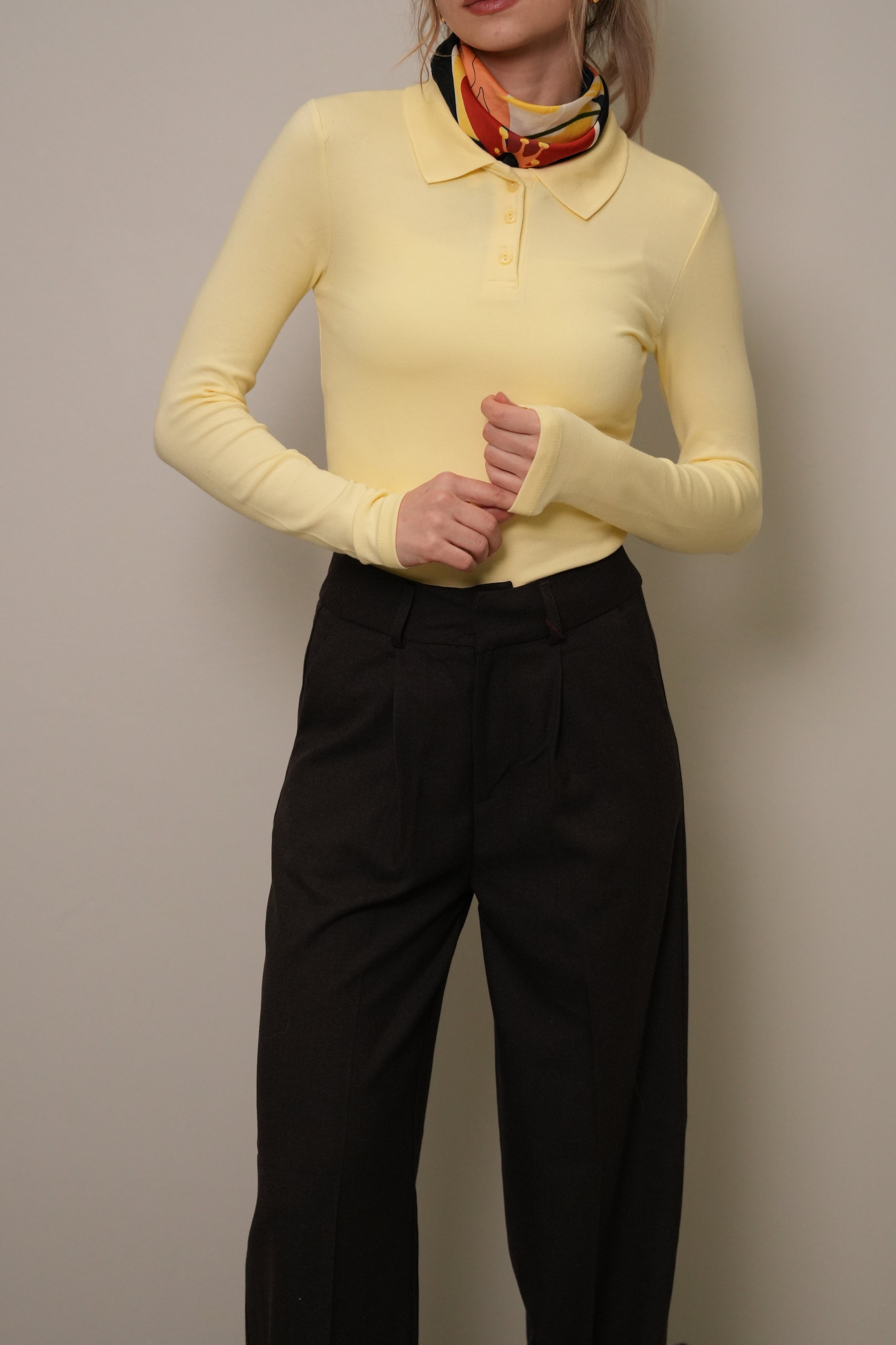 Açık Sarı Polo Yaka Uzun Kollu Basic Bluz