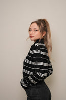 Çizgili Polo Yaka Triko Bluz – Siyah