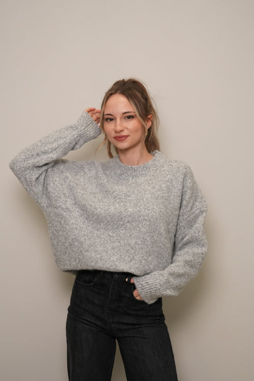 Oversize Yuvarlak Yaka Yumuşak Dokulu Triko Kazak - Gri