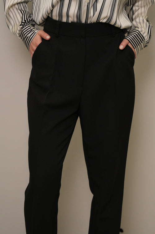 Siyah Yüksek Bel Pensli Klasik Kumaş Pantolon
