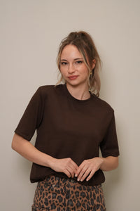 Kadın Basic Düz Kesim Kısa Kollu Tişört – Kahverengi