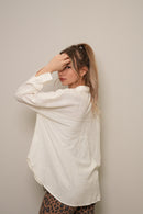 Ekru Oversize Tek Cepli Doğal Dokulu Gömlek