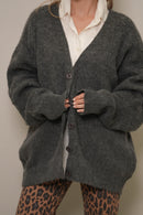 Füme Oversize V Yaka Tüylü Dokulu Örgü Hırka